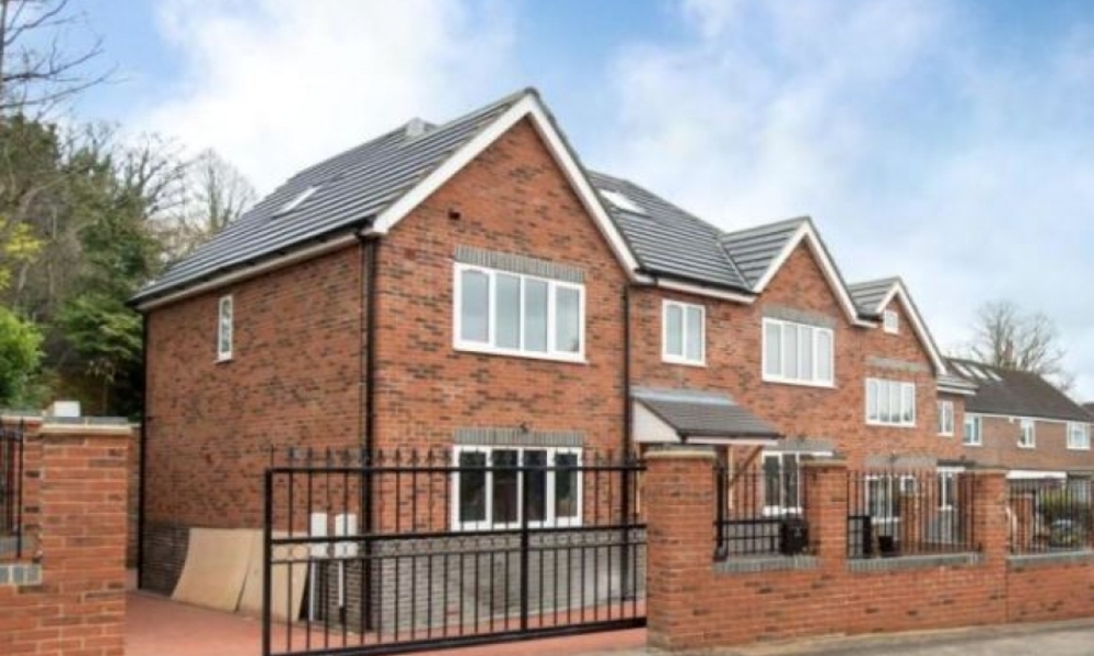 Two new dwellings, Watford