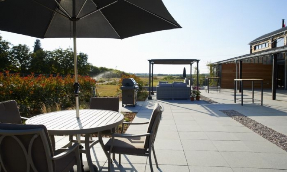 Barn conversion to holiday lets Hertfordshire Architects Ltd