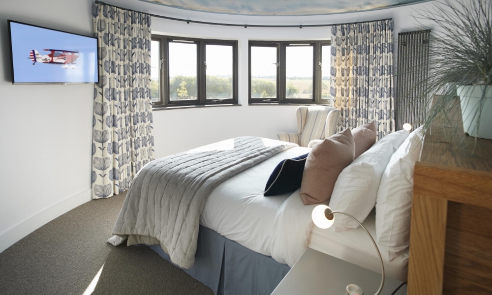 Barn conversion to holiday lets Hertfordshire Architects Ltd