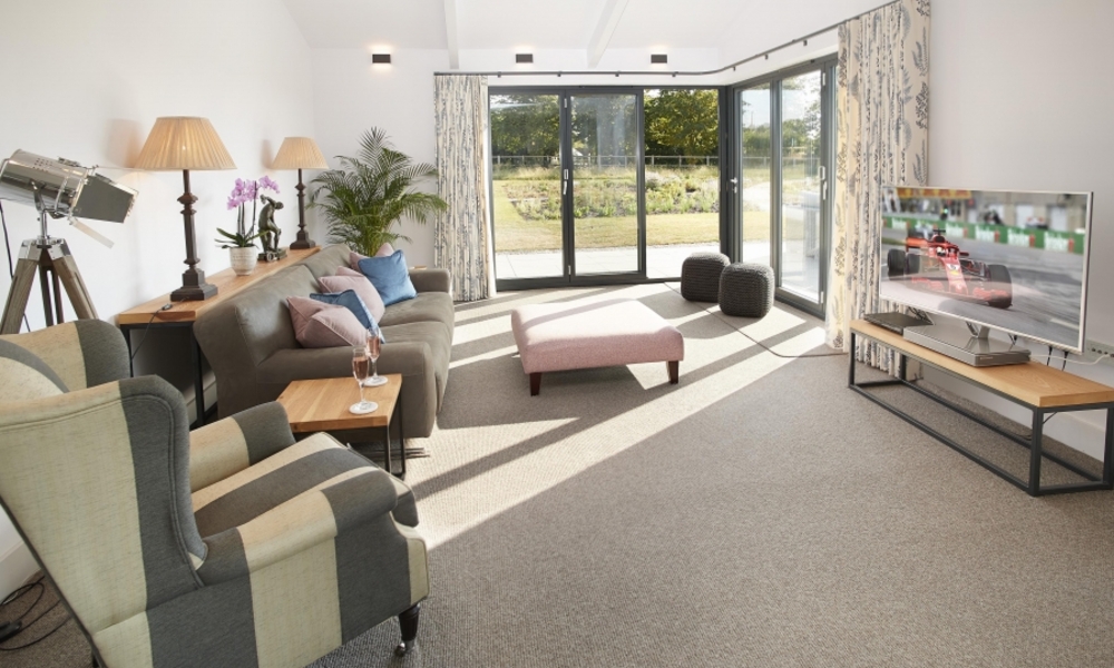 Barn conversion to holiday lets Hertfordshire Architects Ltd